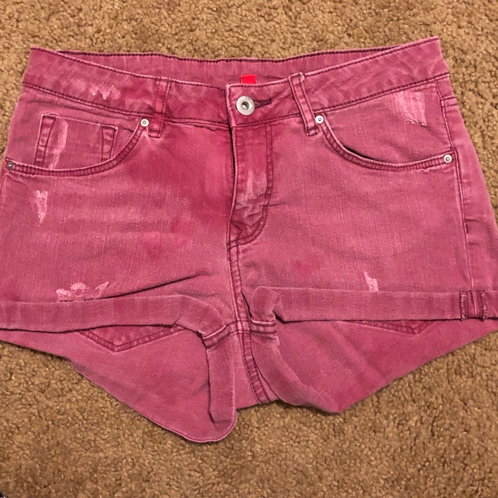 maroon divided shorts